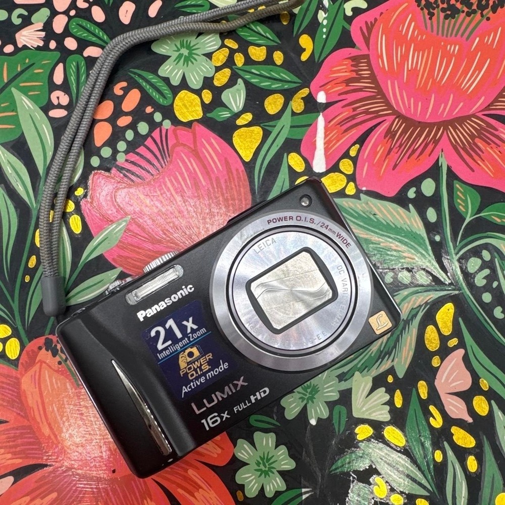 Panasonic Lumix DMC-ZS10 Digital Camera – Compact Point-and-Shoot Camera (Boxed)